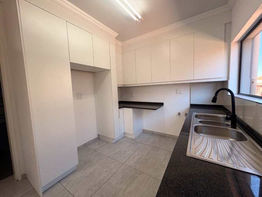3 Bedroom Property for Sale in Wilkoppies North West